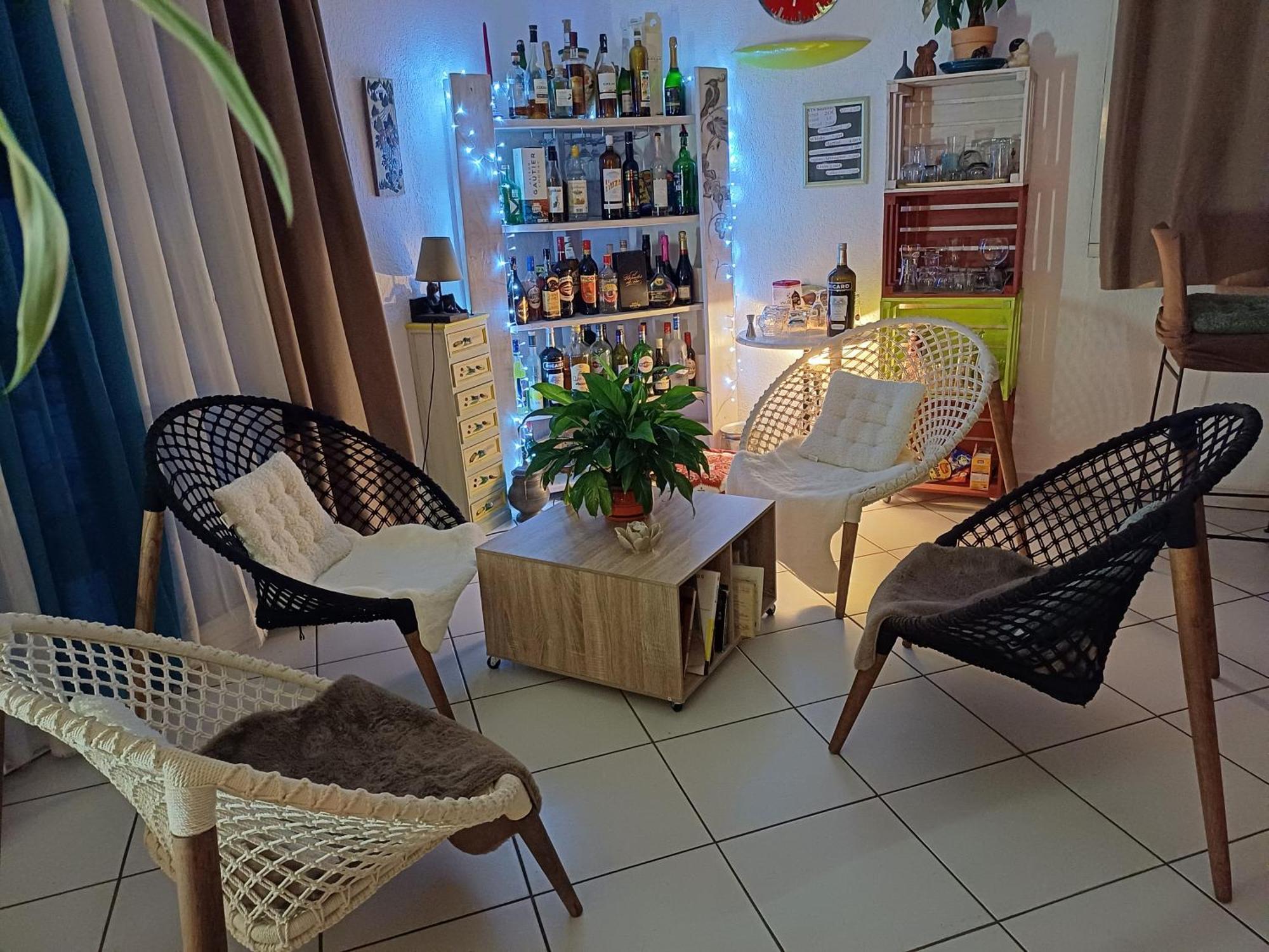 Bel Hotel Restaurant La Gentilhommiere Trebes Bagian luar foto